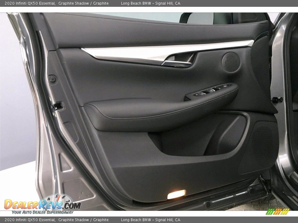 Door Panel of 2020 Infiniti QX50 Essential Photo #23
