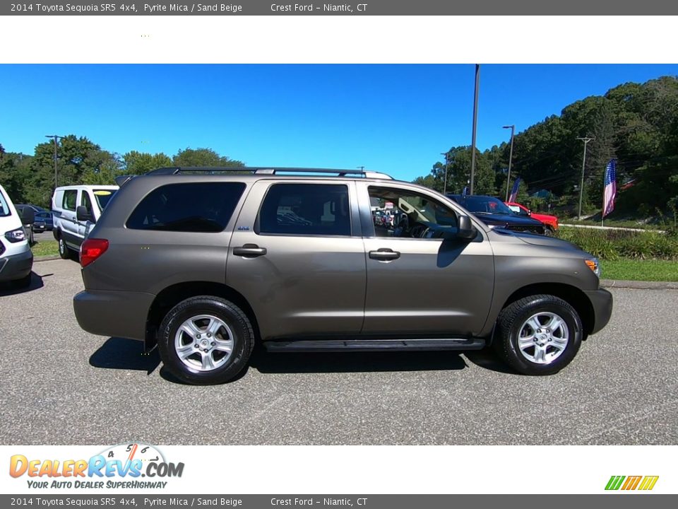 2014 Toyota Sequoia SR5 4x4 Pyrite Mica / Sand Beige Photo #8