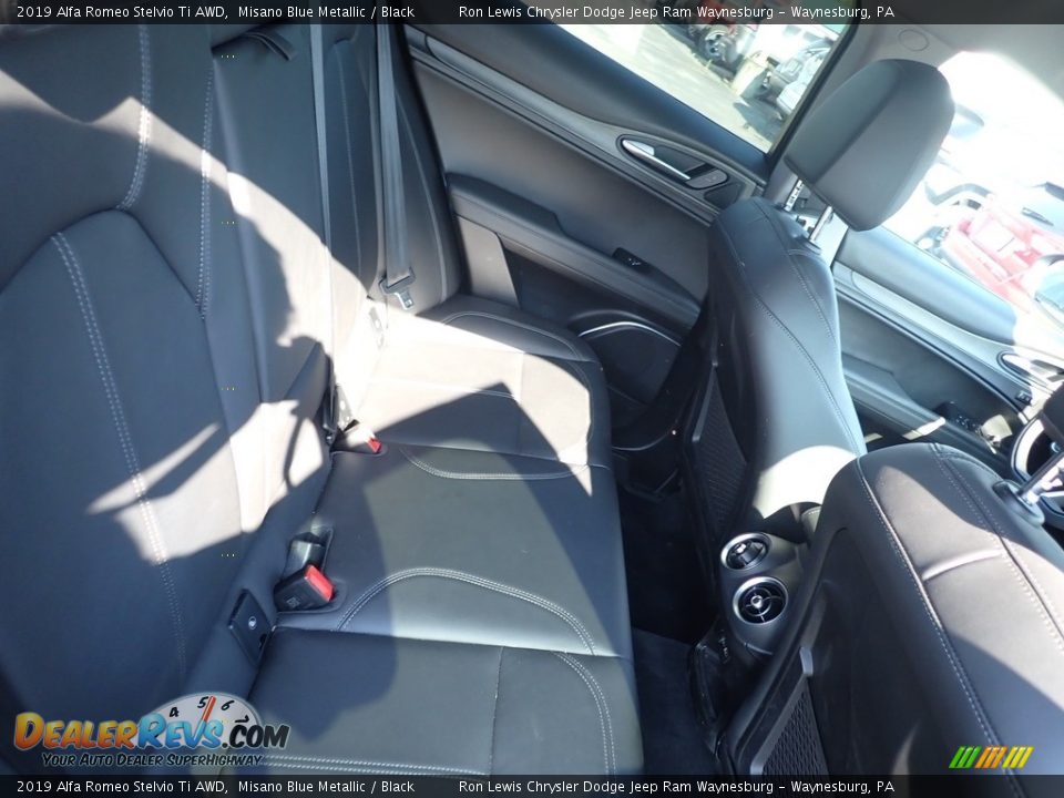 2019 Alfa Romeo Stelvio Ti AWD Misano Blue Metallic / Black Photo #12