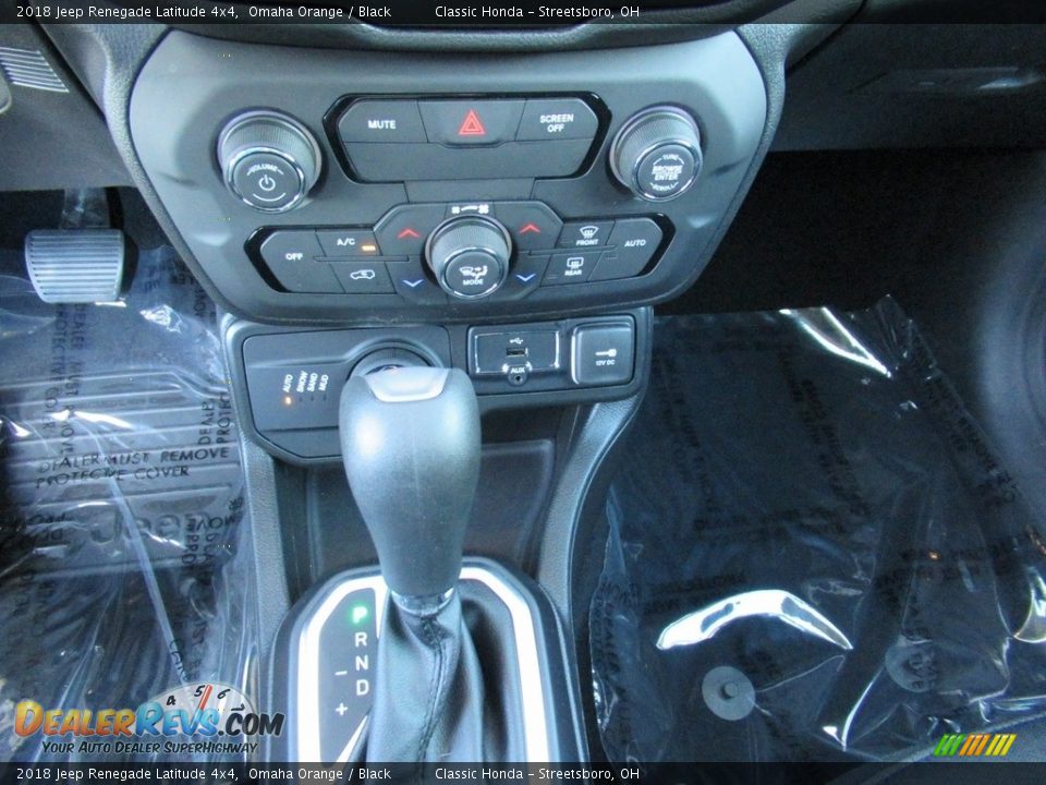 2018 Jeep Renegade Latitude 4x4 Omaha Orange / Black Photo #32