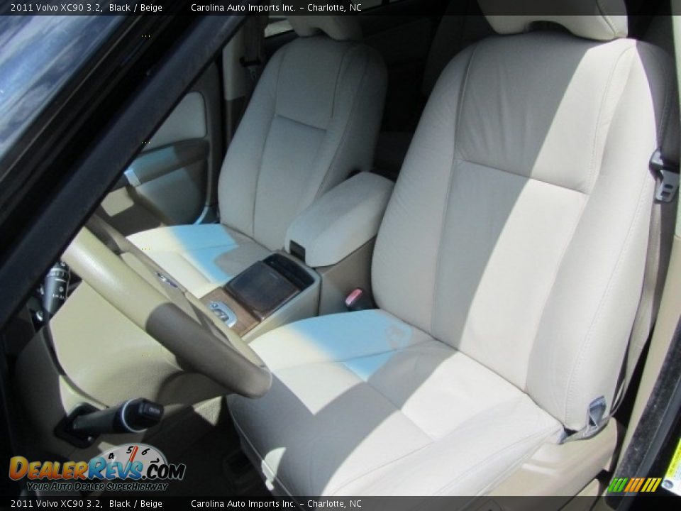 2011 Volvo XC90 3.2 Black / Beige Photo #18