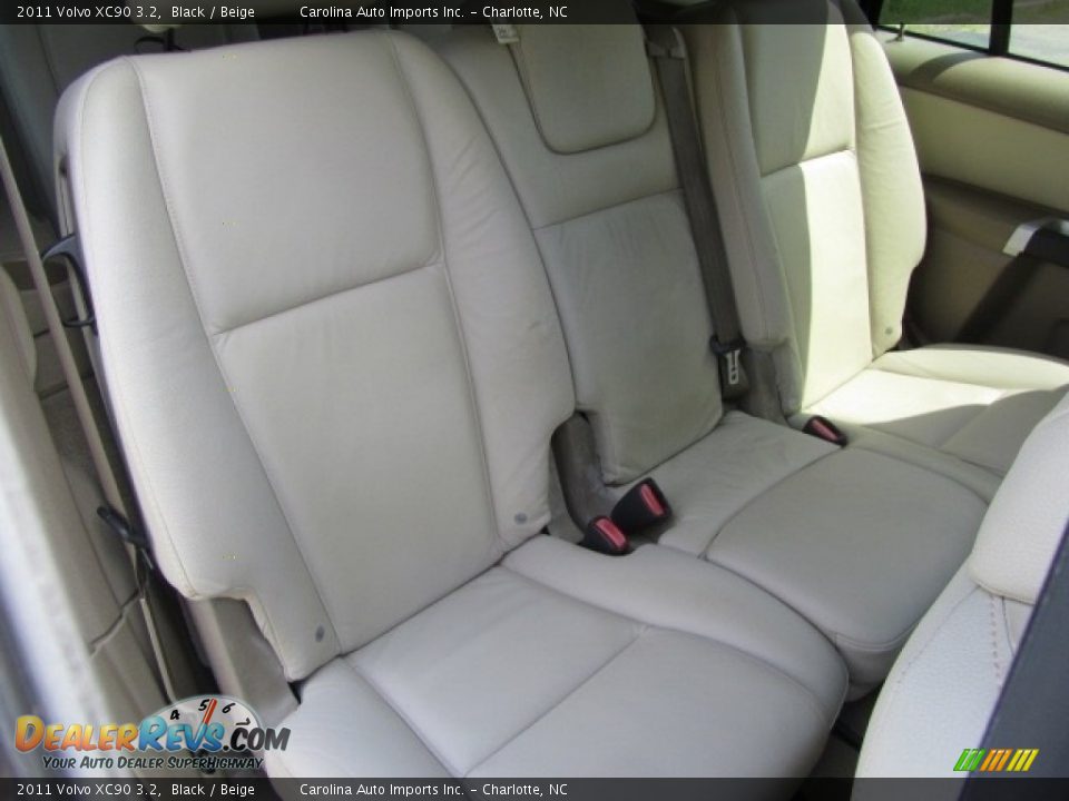 2011 Volvo XC90 3.2 Black / Beige Photo #24