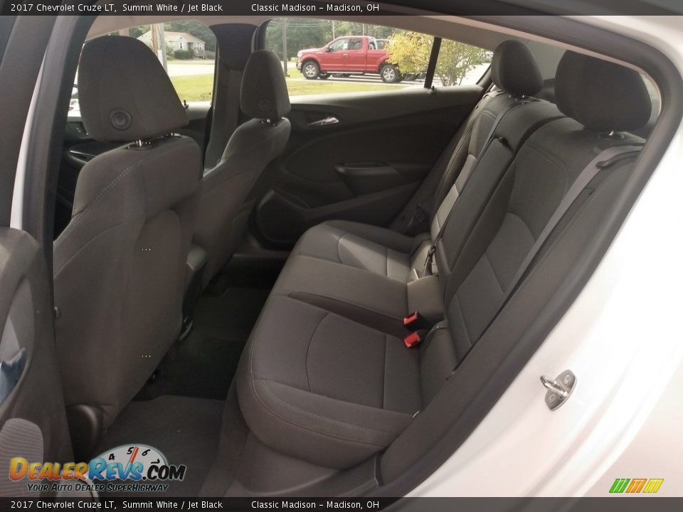 2017 Chevrolet Cruze LT Summit White / Jet Black Photo #16