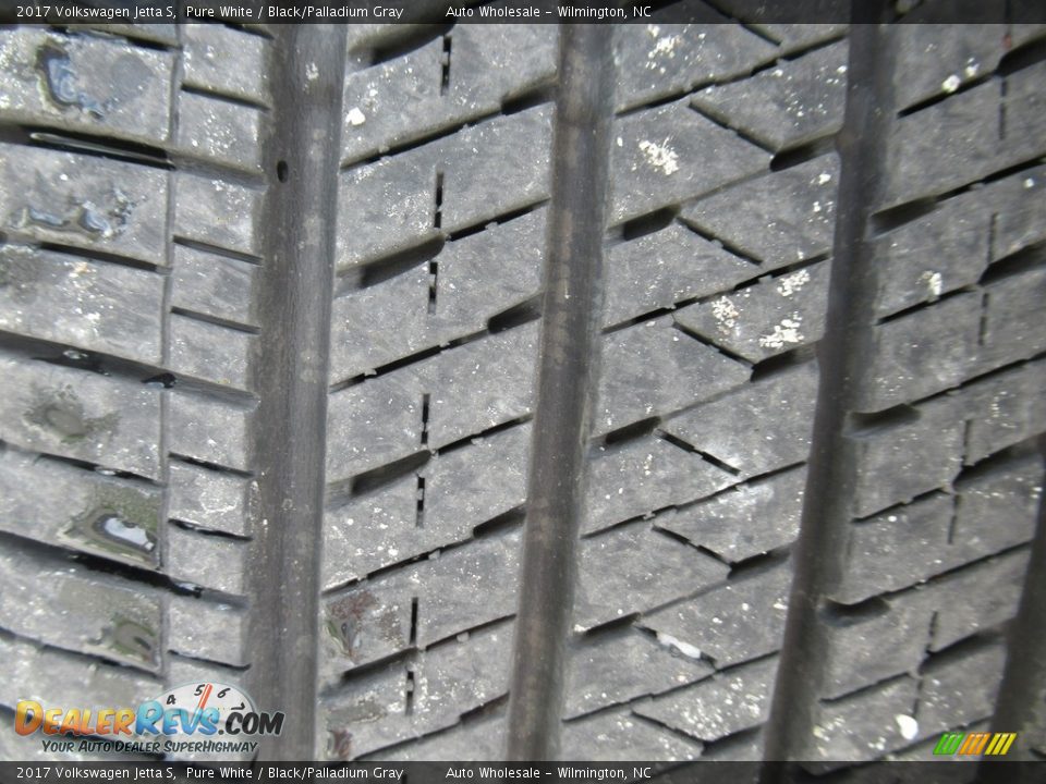2017 Volkswagen Jetta S Pure White / Black/Palladium Gray Photo #10
