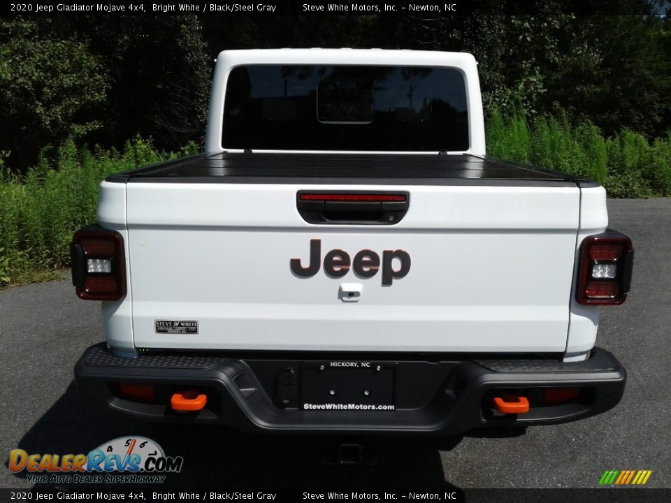 2020 Jeep Gladiator Mojave 4x4 Bright White / Black/Steel Gray Photo #9