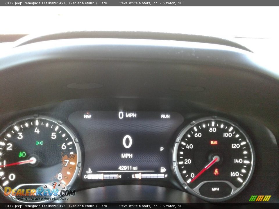 2017 Jeep Renegade Trailhawk 4x4 Glacier Metallic / Black Photo #20