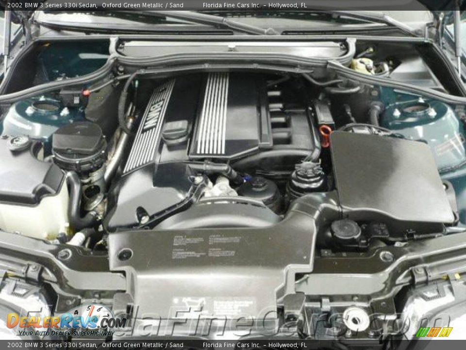 2002 BMW 3 Series 330i Sedan Oxford Green Metallic / Sand Photo #9