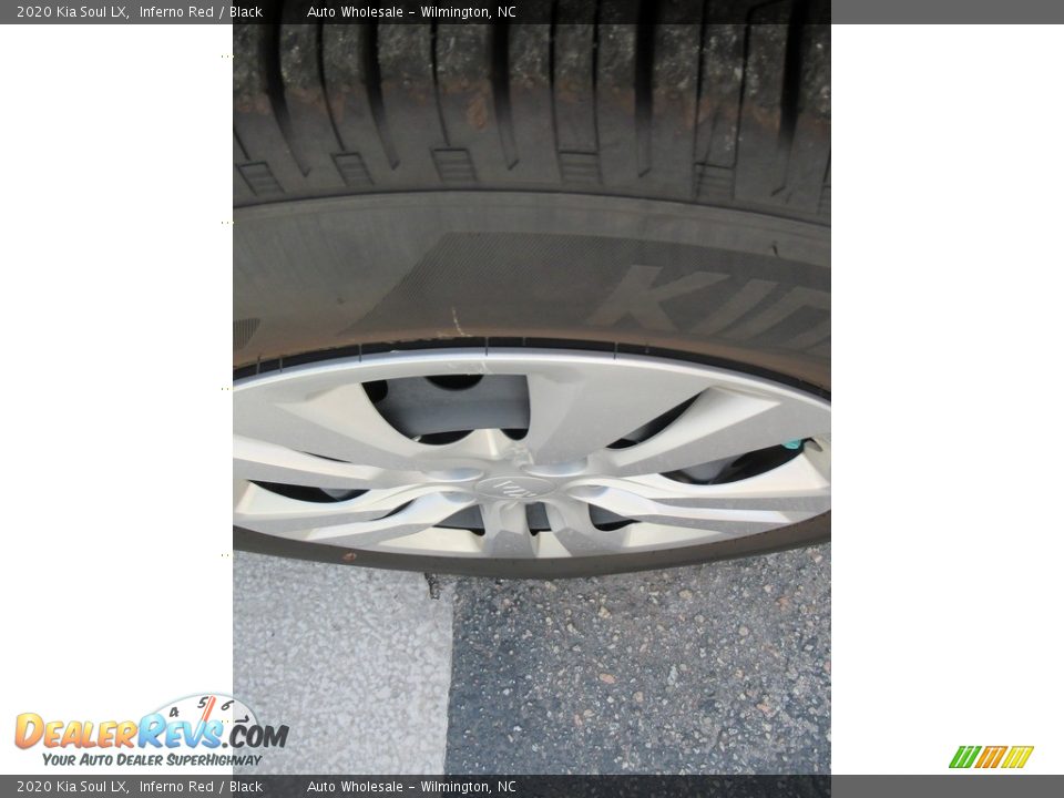 2020 Kia Soul LX Inferno Red / Black Photo #9