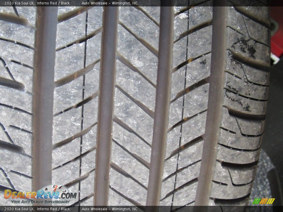 2020 Kia Soul LX Inferno Red / Black Photo #10