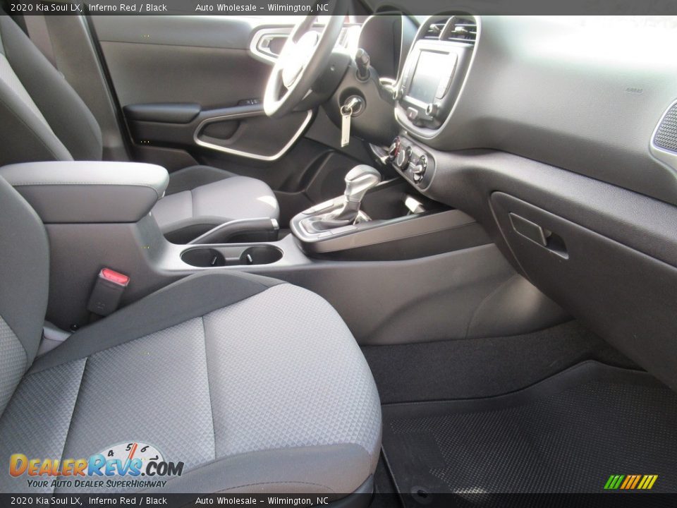 2020 Kia Soul LX Inferno Red / Black Photo #13