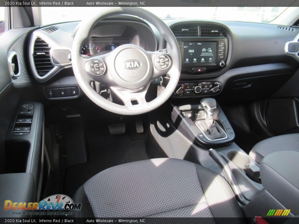 2020 Kia Soul LX Inferno Red / Black Photo #15