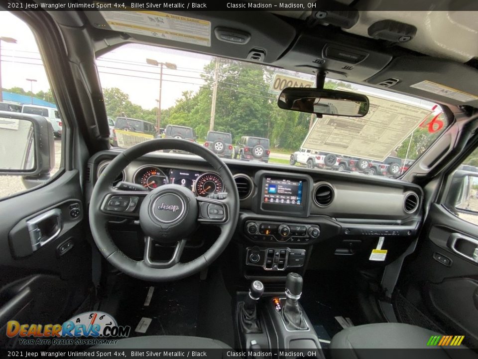 Dashboard of 2021 Jeep Wrangler Unlimited Sport 4x4 Photo #4