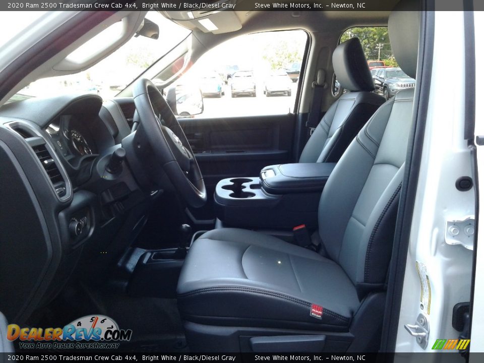 2020 Ram 2500 Tradesman Crew Cab 4x4 Bright White / Black/Diesel Gray Photo #12