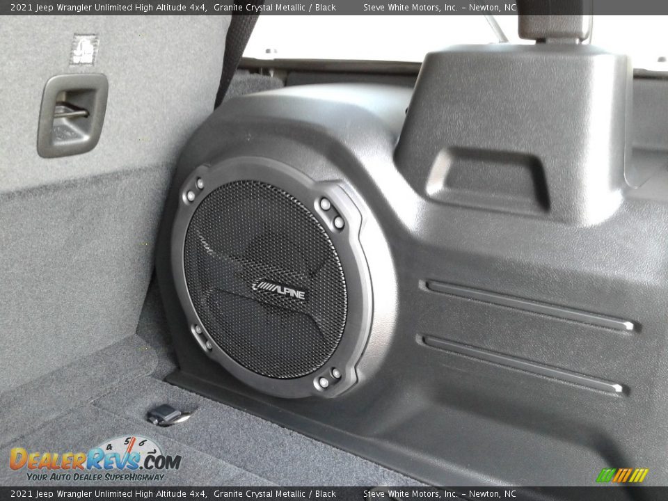 Audio System of 2021 Jeep Wrangler Unlimited High Altitude 4x4 Photo #15