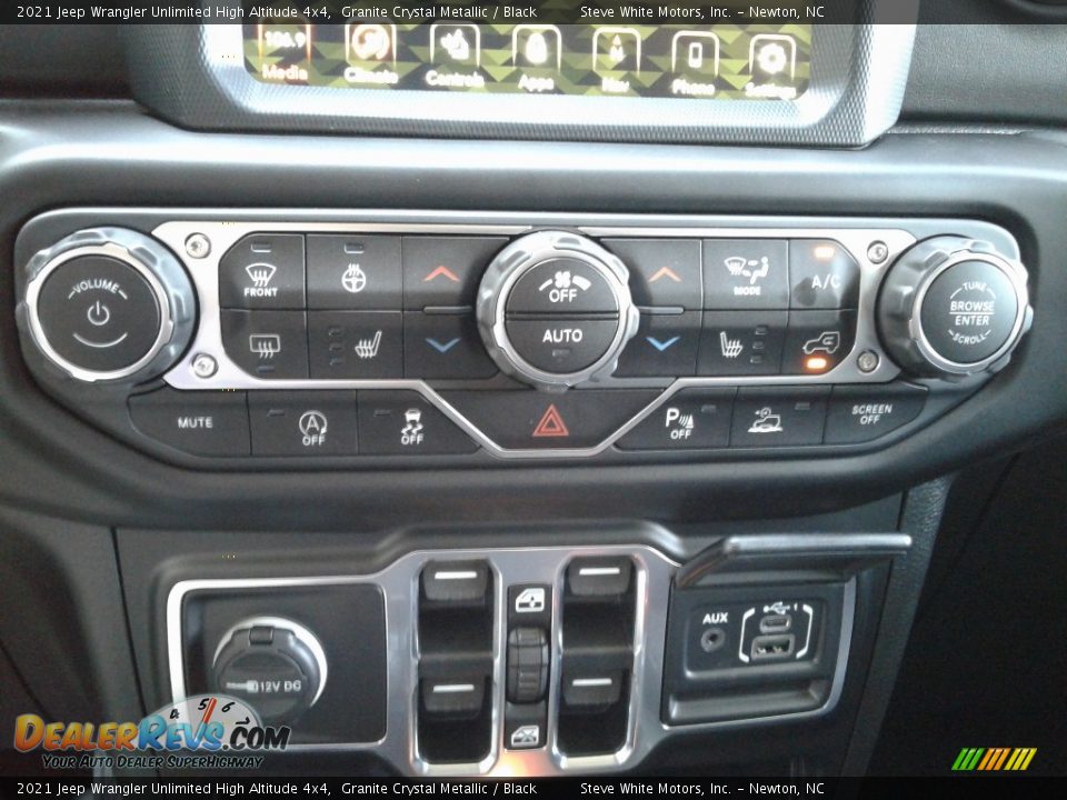 Controls of 2021 Jeep Wrangler Unlimited High Altitude 4x4 Photo #28