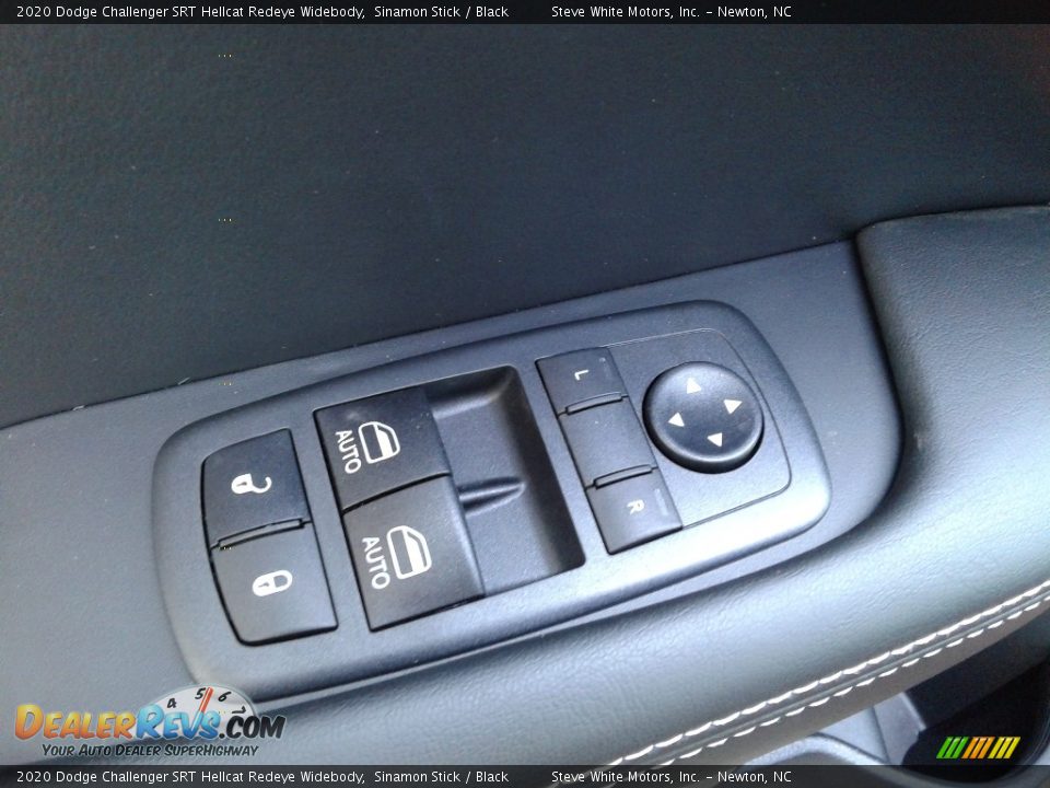 Controls of 2020 Dodge Challenger SRT Hellcat Redeye Widebody Photo #12