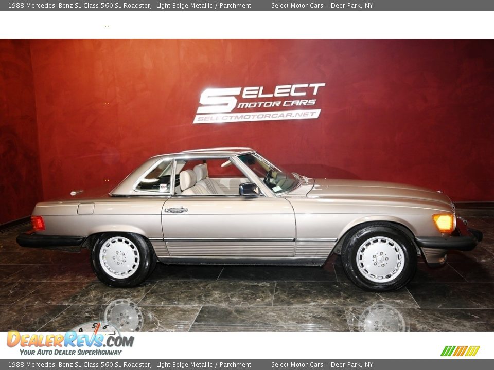 1988 Mercedes-Benz SL Class 560 SL Roadster Light Beige Metallic / Parchment Photo #8