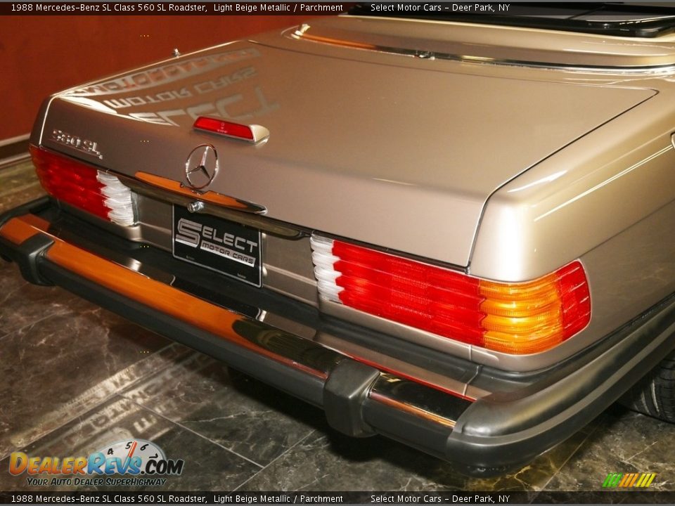 1988 Mercedes-Benz SL Class 560 SL Roadster Light Beige Metallic / Parchment Photo #9