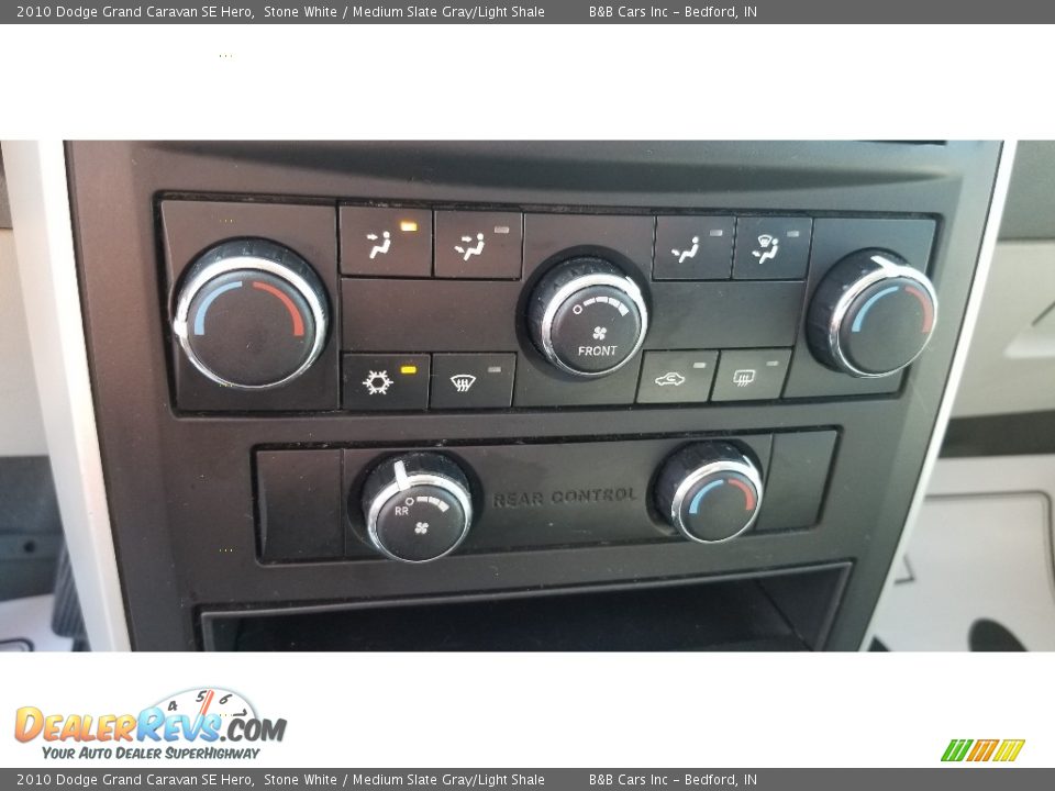 2010 Dodge Grand Caravan SE Hero Stone White / Medium Slate Gray/Light Shale Photo #15
