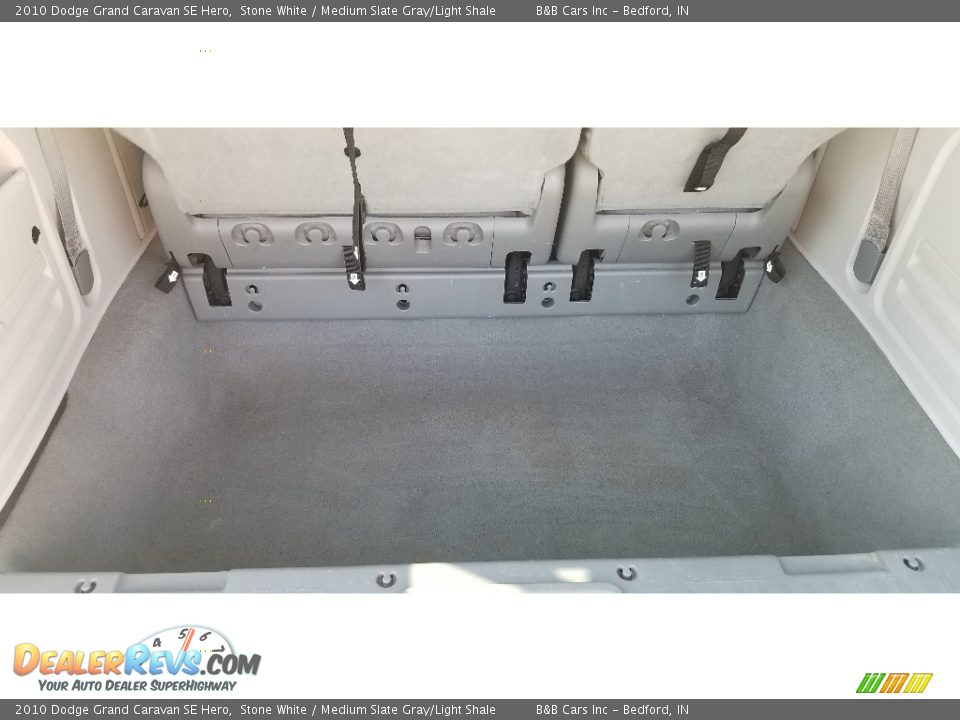 2010 Dodge Grand Caravan SE Hero Stone White / Medium Slate Gray/Light Shale Photo #21
