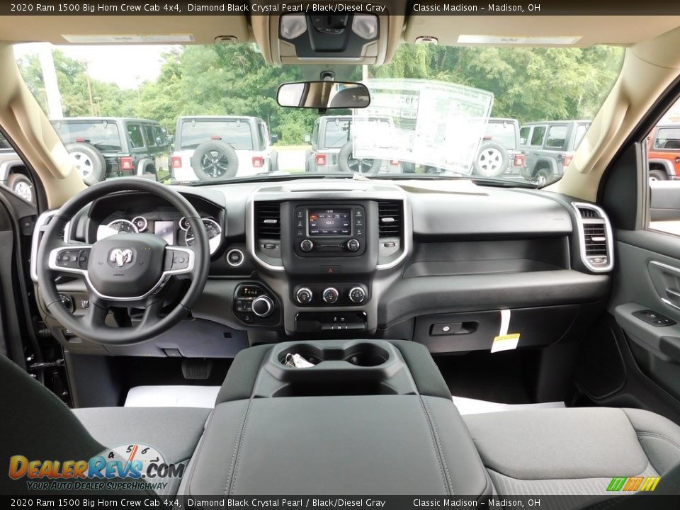 2020 Ram 1500 Big Horn Crew Cab 4x4 Diamond Black Crystal Pearl / Black/Diesel Gray Photo #9