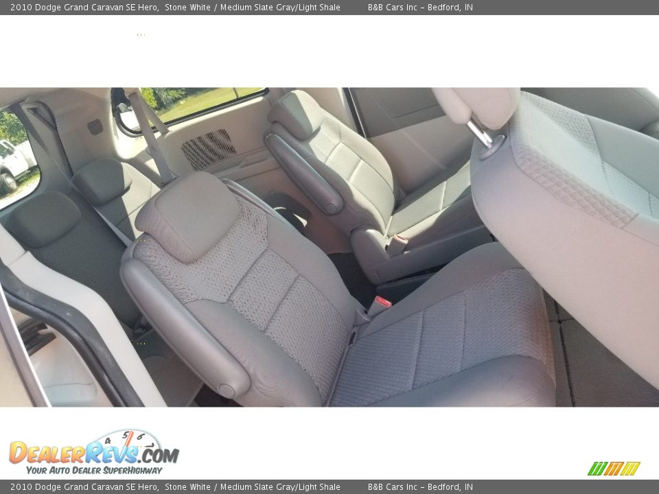 2010 Dodge Grand Caravan SE Hero Stone White / Medium Slate Gray/Light Shale Photo #22