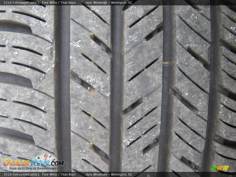2019 Volkswagen Jetta S Pure White / Titan Black Photo #10