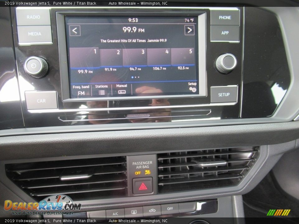 2019 Volkswagen Jetta S Pure White / Titan Black Photo #17