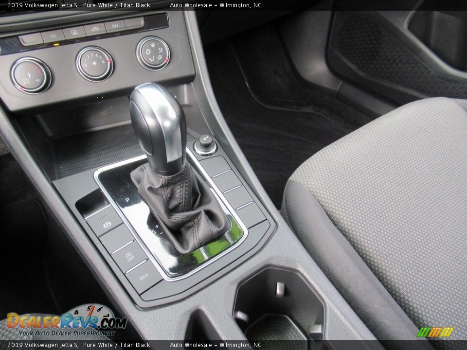 2019 Volkswagen Jetta S Pure White / Titan Black Photo #19