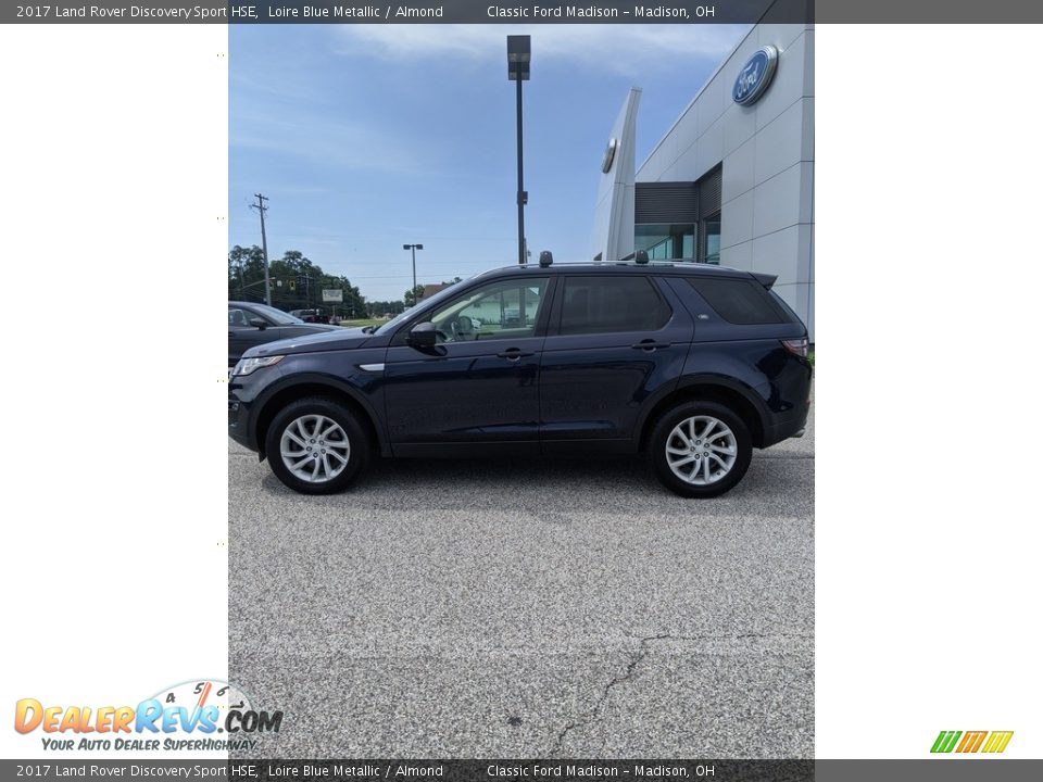 2017 Land Rover Discovery Sport HSE Loire Blue Metallic / Almond Photo #8