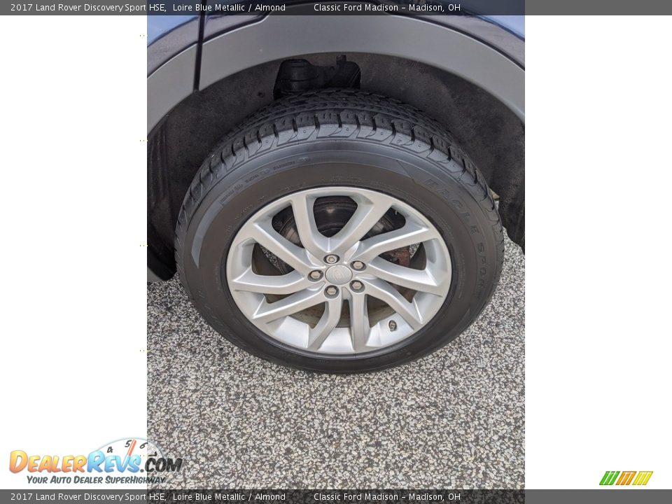 2017 Land Rover Discovery Sport HSE Loire Blue Metallic / Almond Photo #15