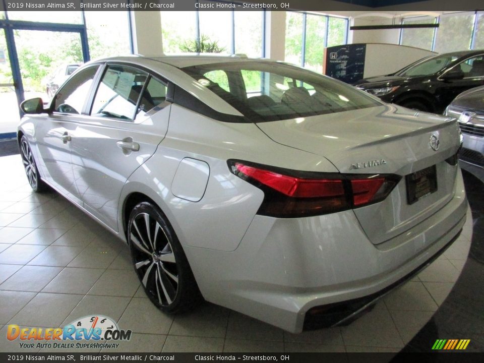 2019 Nissan Altima SR Brilliant Silver Metallic / Charcoal Photo #9