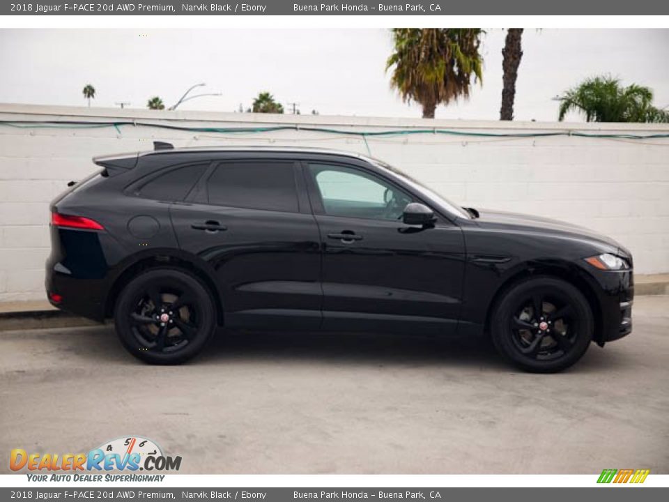 Narvik Black 2018 Jaguar F-PACE 20d AWD Premium Photo #14