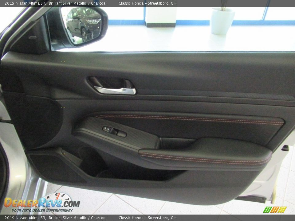 2019 Nissan Altima SR Brilliant Silver Metallic / Charcoal Photo #14