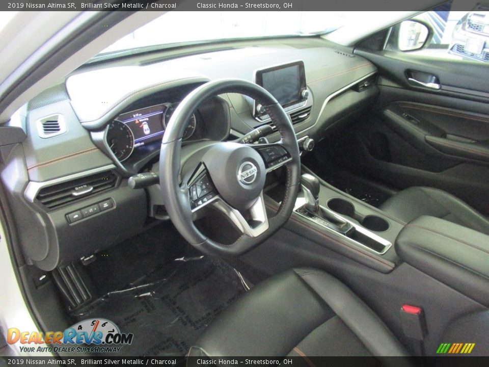 Charcoal Interior - 2019 Nissan Altima SR Photo #26