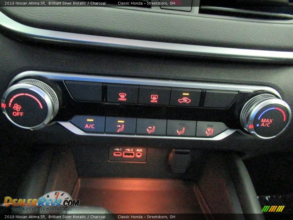 2019 Nissan Altima SR Brilliant Silver Metallic / Charcoal Photo #32