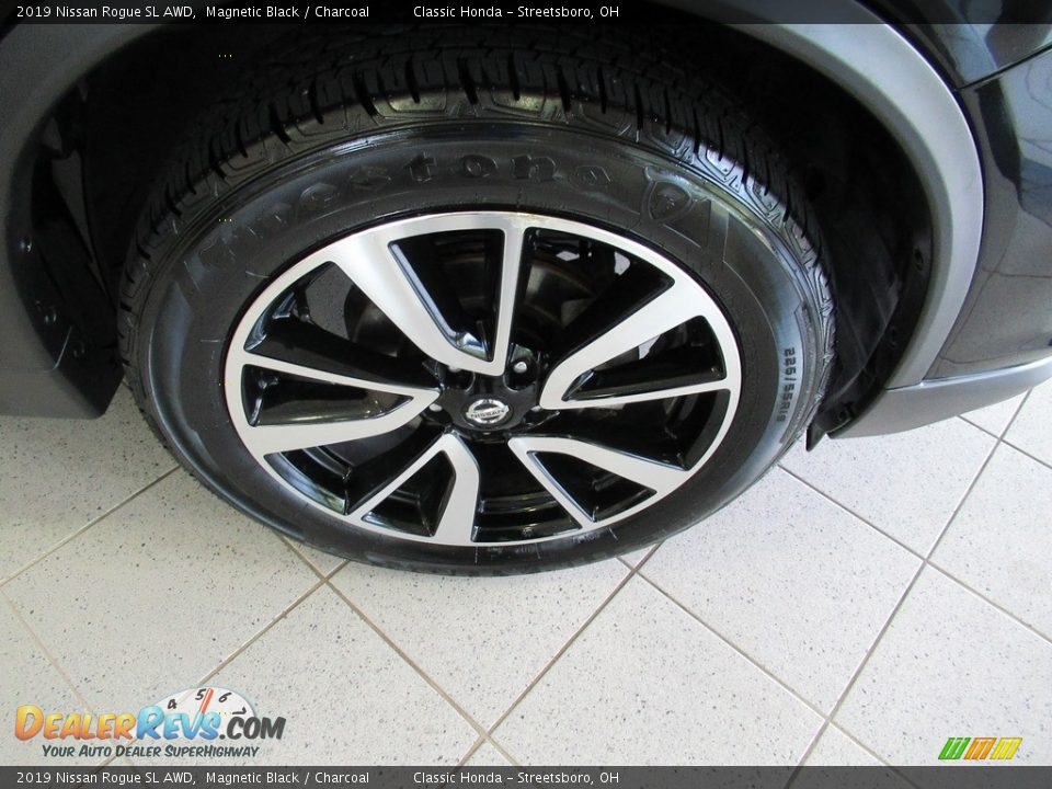 2019 Nissan Rogue SL AWD Magnetic Black / Charcoal Photo #5