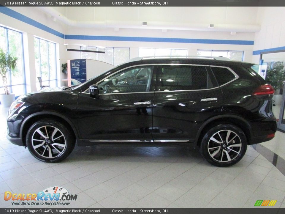 2019 Nissan Rogue SL AWD Magnetic Black / Charcoal Photo #10