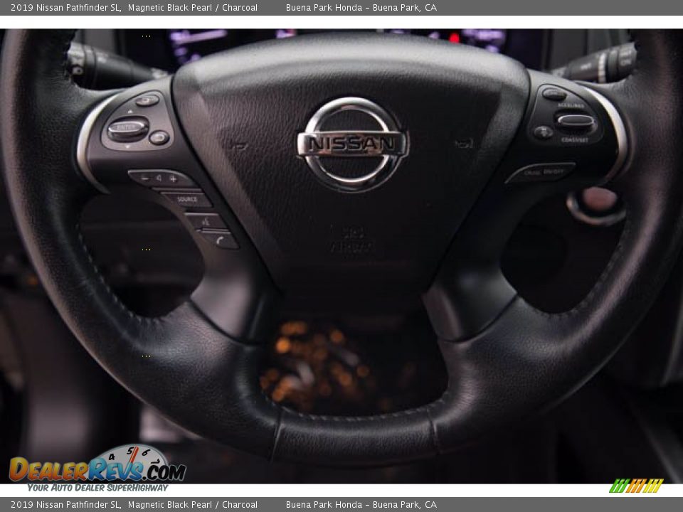2019 Nissan Pathfinder SL Magnetic Black Pearl / Charcoal Photo #13