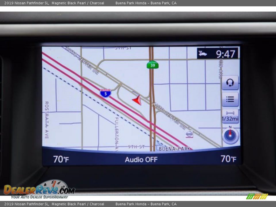 2019 Nissan Pathfinder SL Magnetic Black Pearl / Charcoal Photo #26