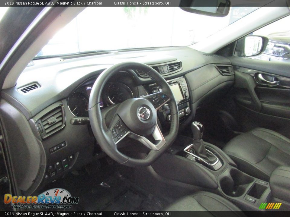 2019 Nissan Rogue SL AWD Magnetic Black / Charcoal Photo #26