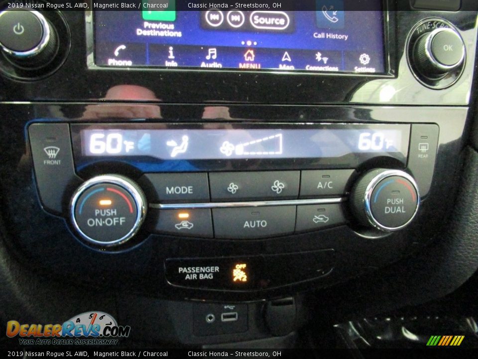 2019 Nissan Rogue SL AWD Magnetic Black / Charcoal Photo #34