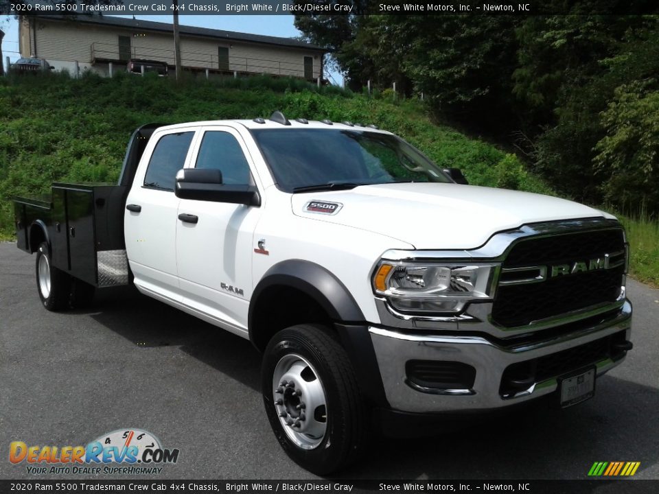 2020 Ram 5500 Tradesman Crew Cab 4x4 Chassis Bright White / Black/Diesel Gray Photo #4