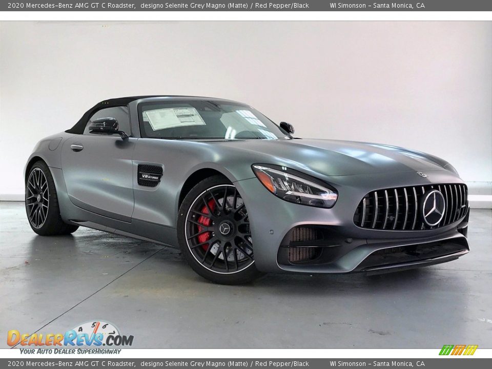 Front 3/4 View of 2020 Mercedes-Benz AMG GT C Roadster Photo #12