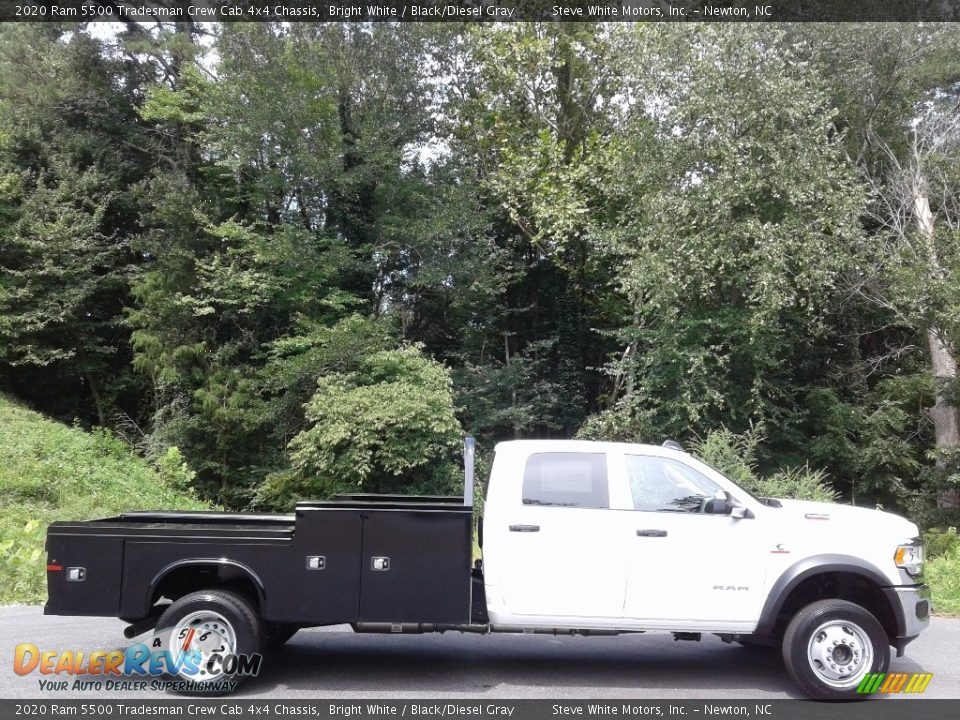 2020 Ram 5500 Tradesman Crew Cab 4x4 Chassis Bright White / Black/Diesel Gray Photo #5