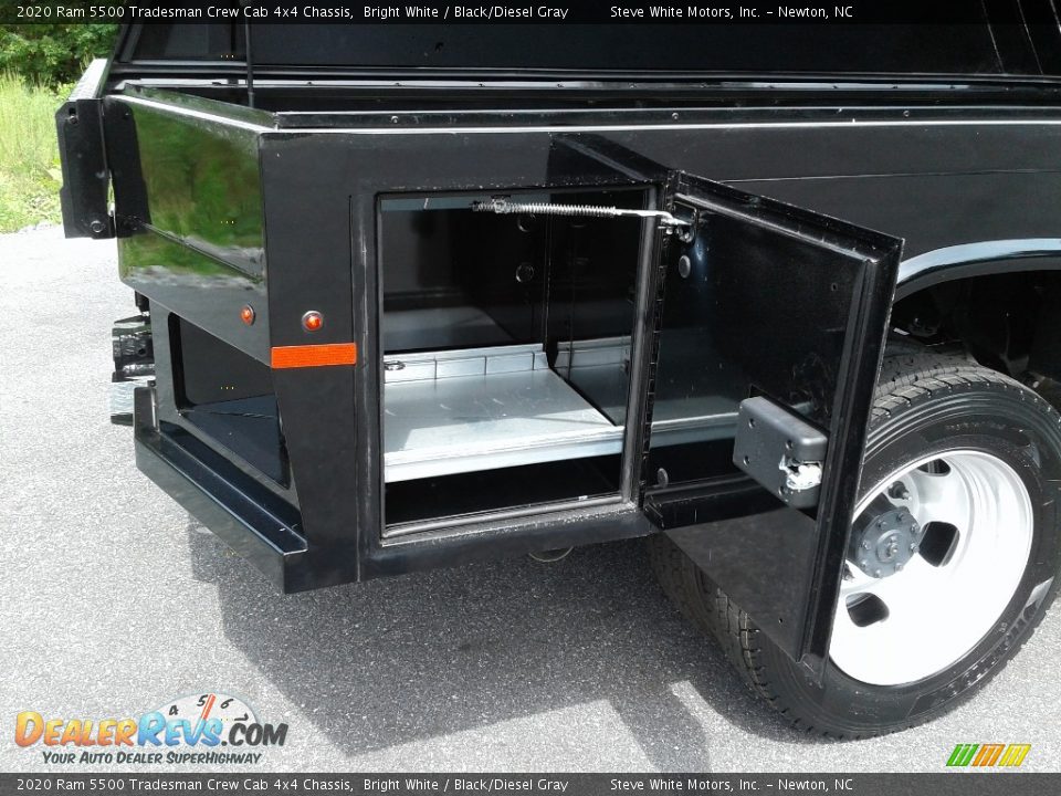 2020 Ram 5500 Tradesman Crew Cab 4x4 Chassis Bright White / Black/Diesel Gray Photo #8