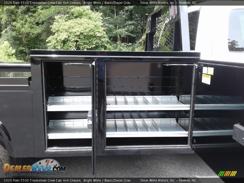2020 Ram 5500 Tradesman Crew Cab 4x4 Chassis Bright White / Black/Diesel Gray Photo #10