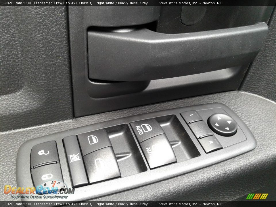 2020 Ram 5500 Tradesman Crew Cab 4x4 Chassis Bright White / Black/Diesel Gray Photo #21