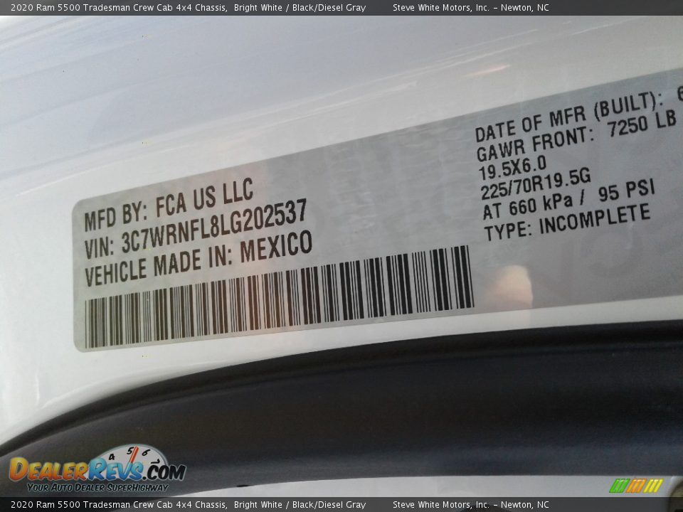 2020 Ram 5500 Tradesman Crew Cab 4x4 Chassis Bright White / Black/Diesel Gray Photo #35