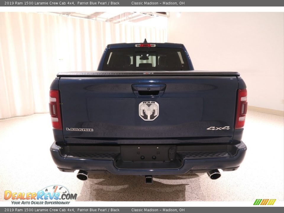 2019 Ram 1500 Laramie Crew Cab 4x4 Patriot Blue Pearl / Black Photo #18